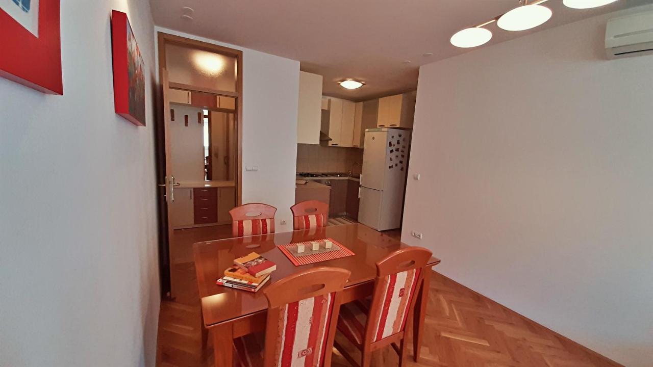 Apartment Jen Omiš Kültér fotó