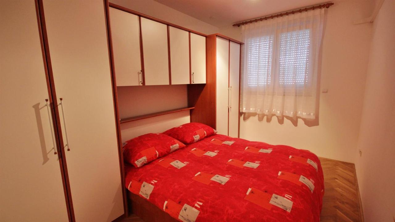 Apartment Jen Omiš Kültér fotó