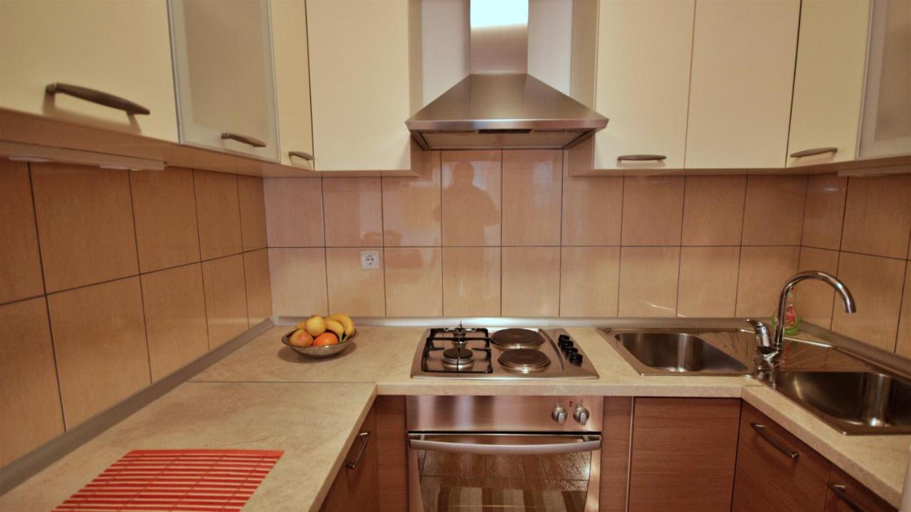 Apartment Jen Omiš Kültér fotó