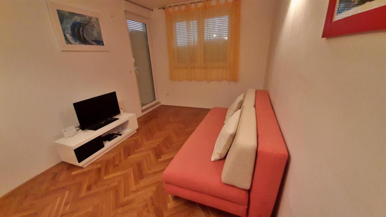Apartment Jen Omiš Kültér fotó