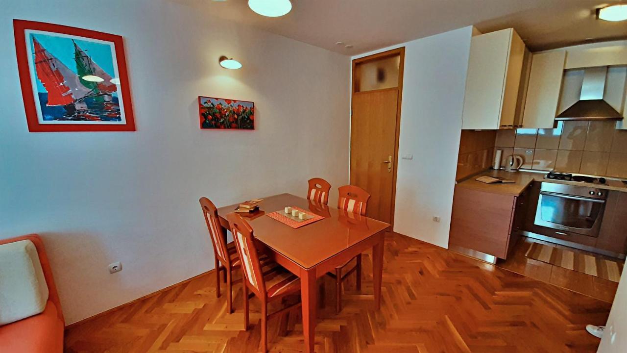 Apartment Jen Omiš Kültér fotó